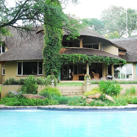 Chartwell Manor Exterior foto
